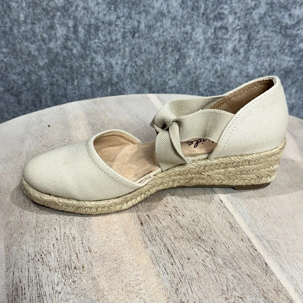 Life Stride Velocity 2.0 Kascade Sandal Womens 6.5 Almond Milk NEW